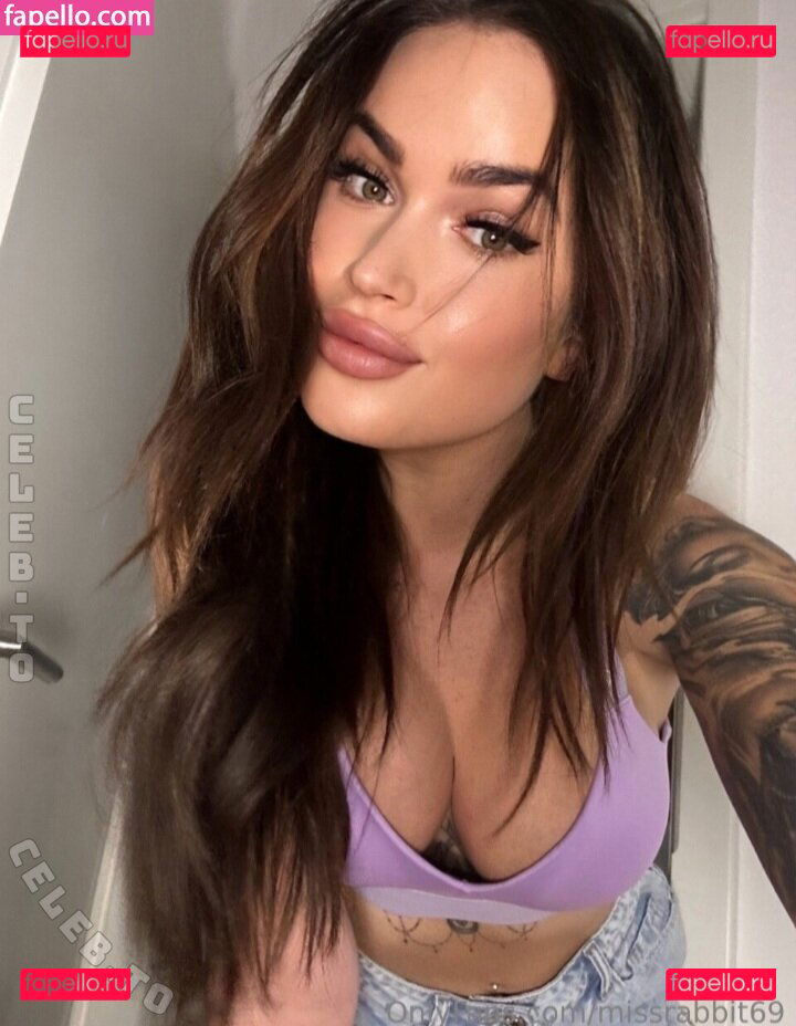 missrabbit69 / paula.hse Onlyfans Photo Gallery 