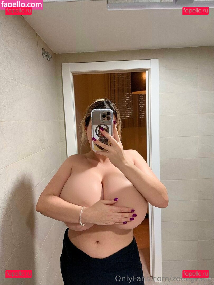 zoeegrace / zoespencer__ Onlyfans Photo Gallery 