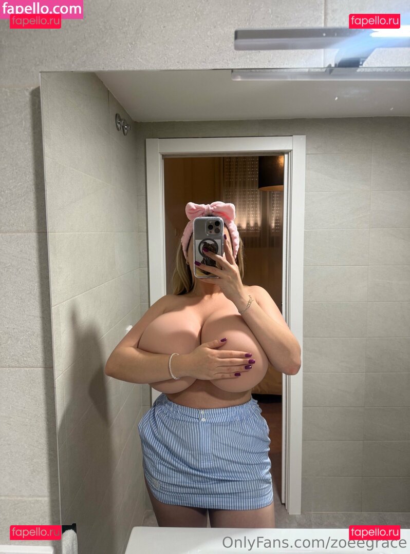 zoeegrace / zoespencer__ Onlyfans Photo Gallery 