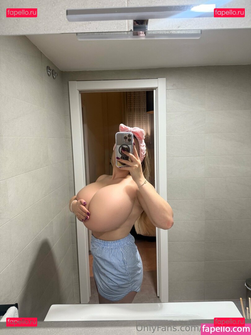 zoeegrace / zoespencer__ Onlyfans Photo Gallery 