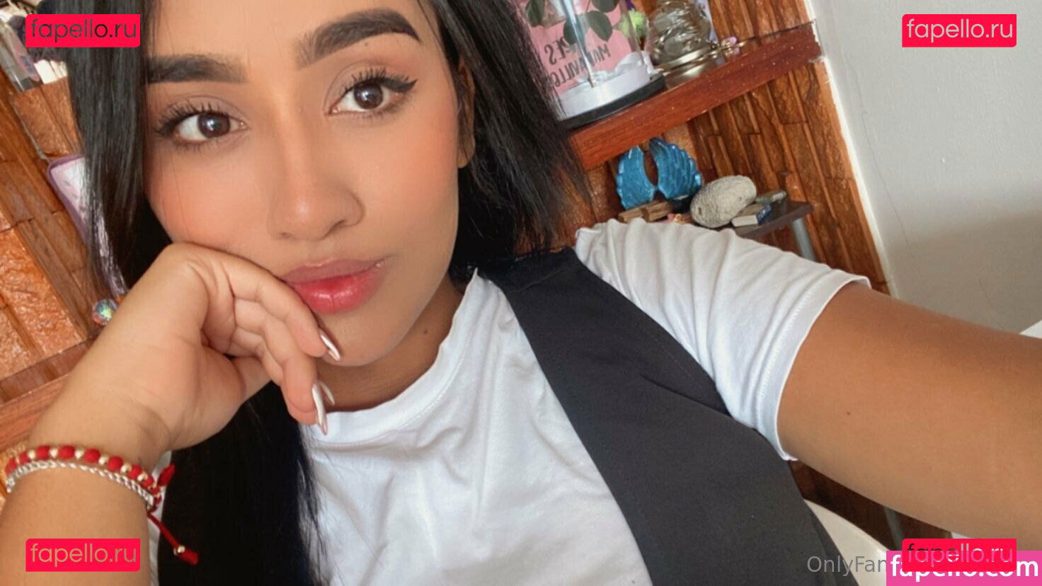 44.wines / door44 Onlyfans Photo Gallery 