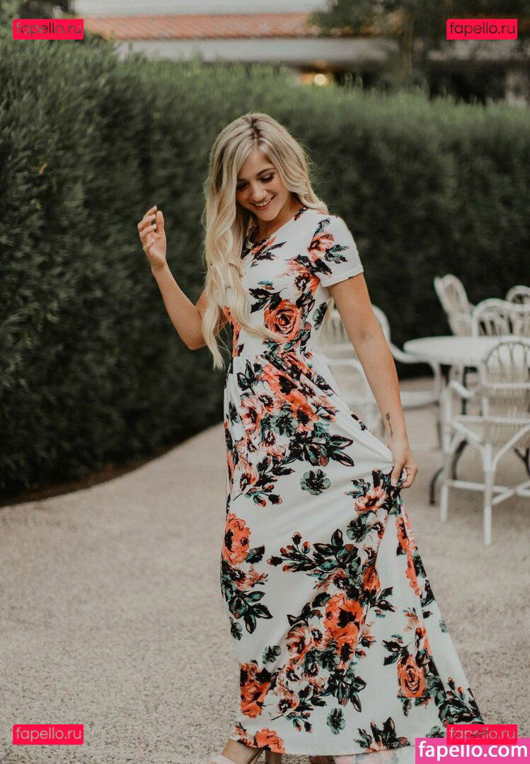 Stella Jane / Stellaxo Onlyfans Photo Gallery 