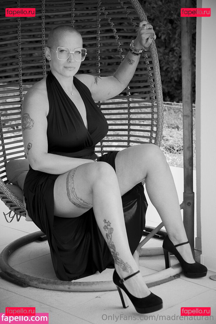 madrenaturah / themadrenatura Onlyfans Photo Gallery 