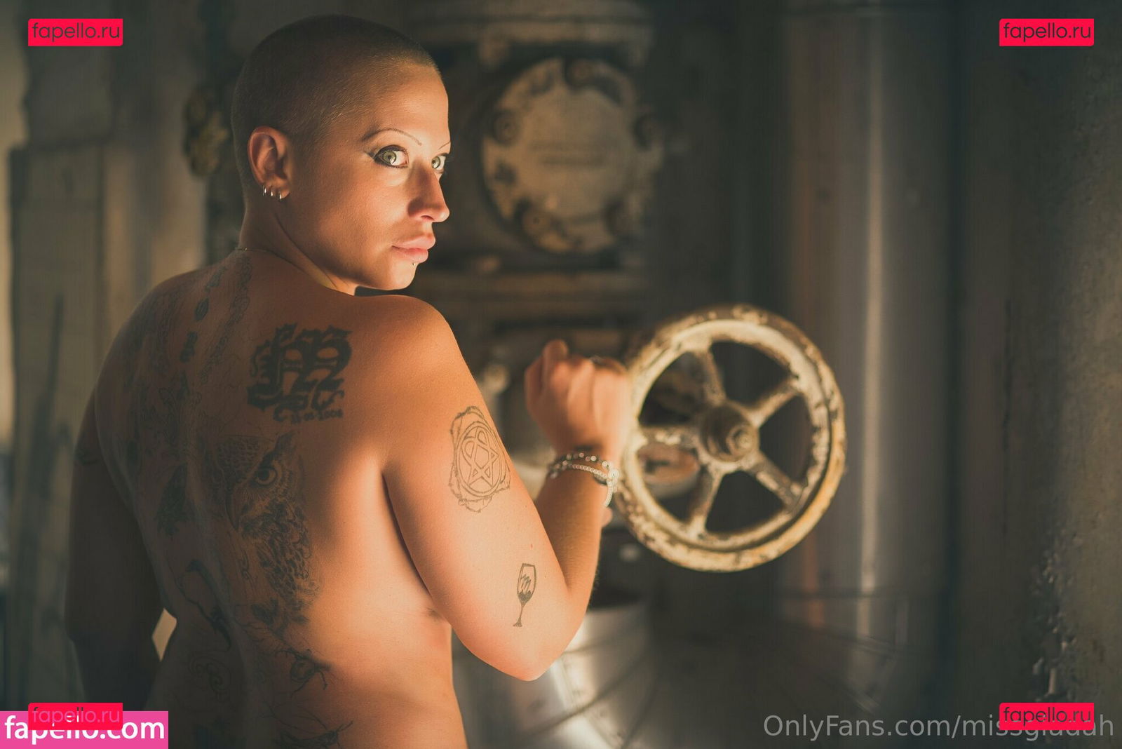 madrenaturah / themadrenatura Onlyfans Photo Gallery 