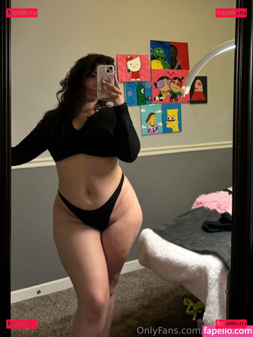 nevaehbih Onlyfans Photo Gallery 