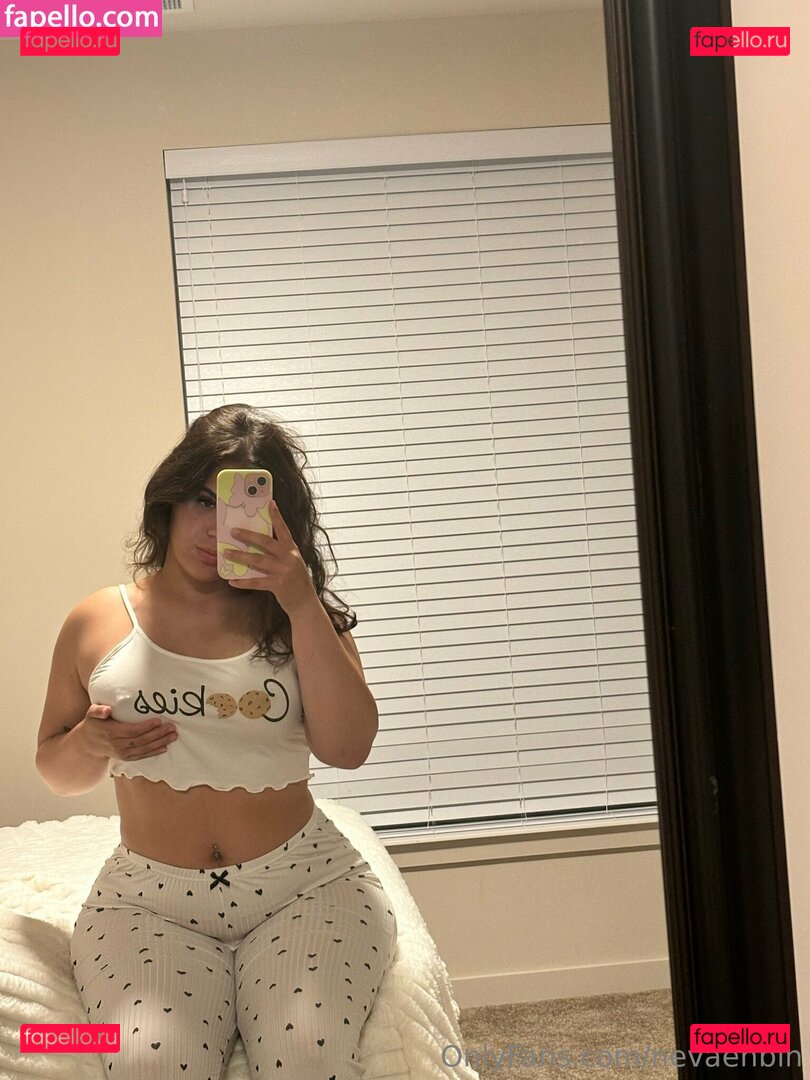 nevaehbih Onlyfans Photo Gallery 