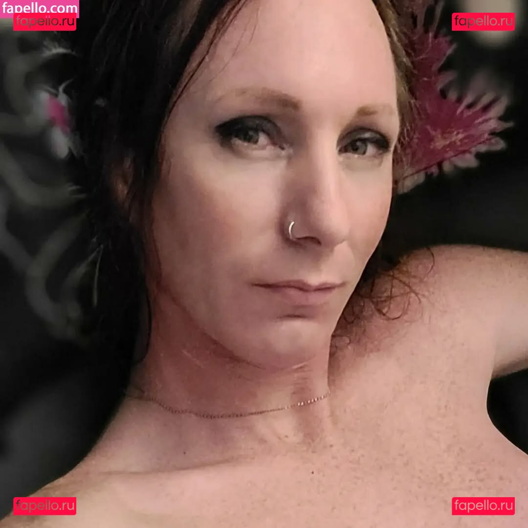 Jean Jezebel / jeanjezebel / jeanjezzy Onlyfans Photo Gallery 