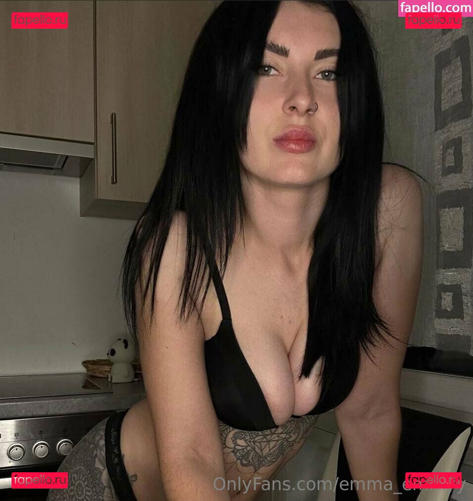 emma_emmyy / emmyy.yu Onlyfans Photo Gallery 