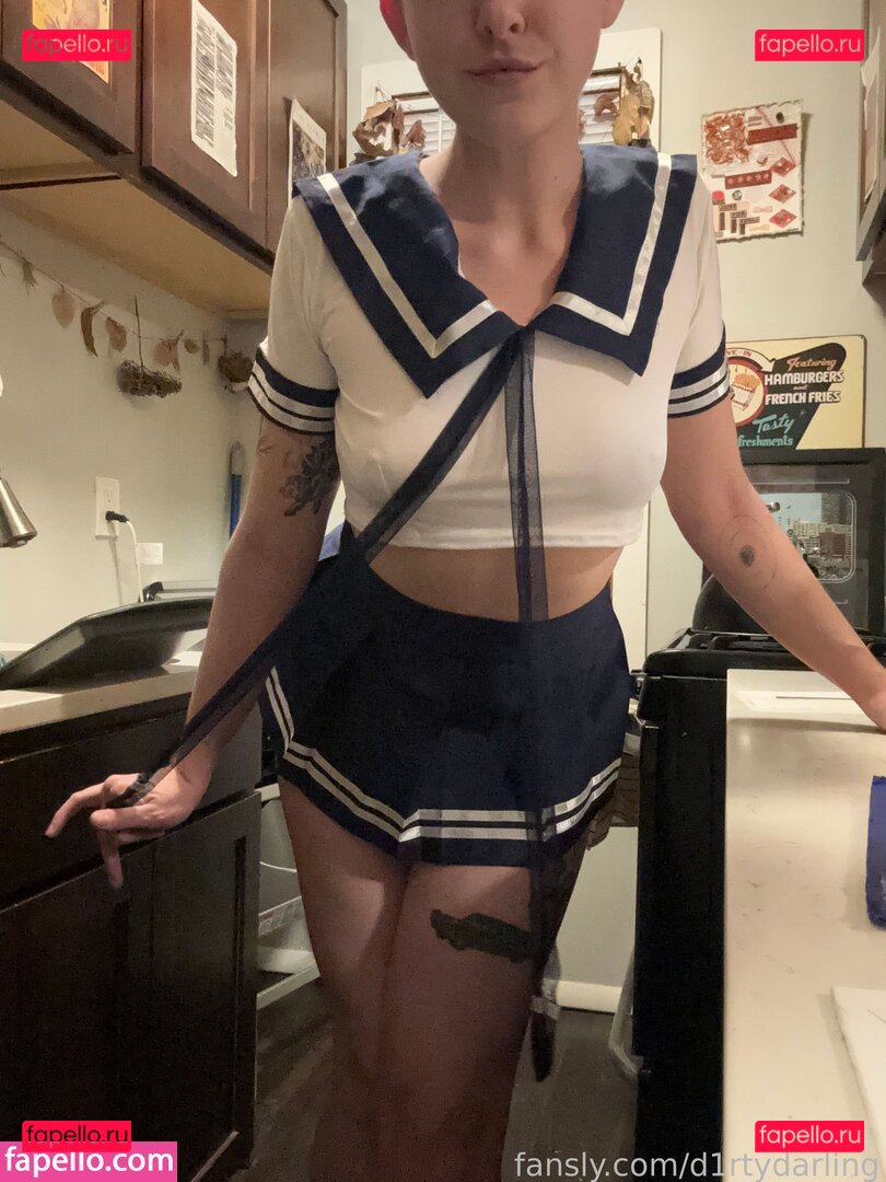 d11rtydarling / d1rtydarling Onlyfans Photo Gallery 