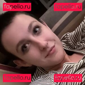 d11rtydarling / d1rtydarling Onlyfans Photo Gallery 