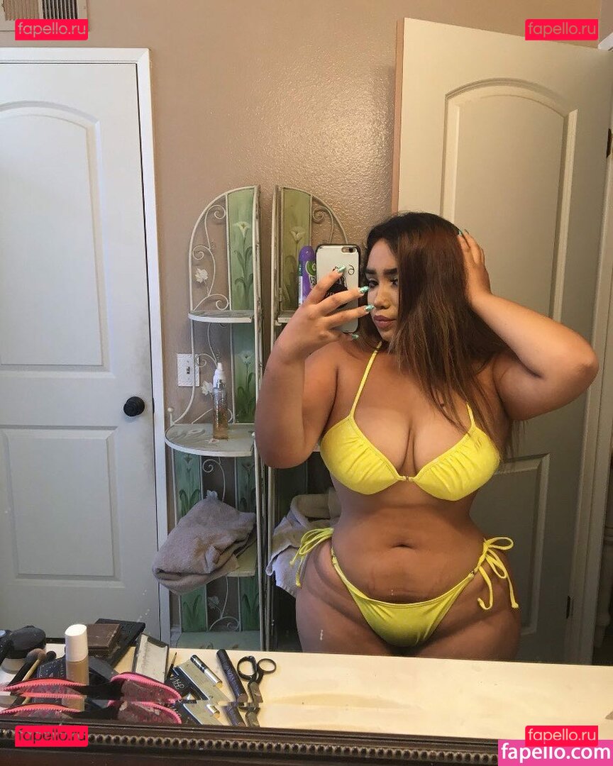 Jenessa Nude Onlyfans Photo 35