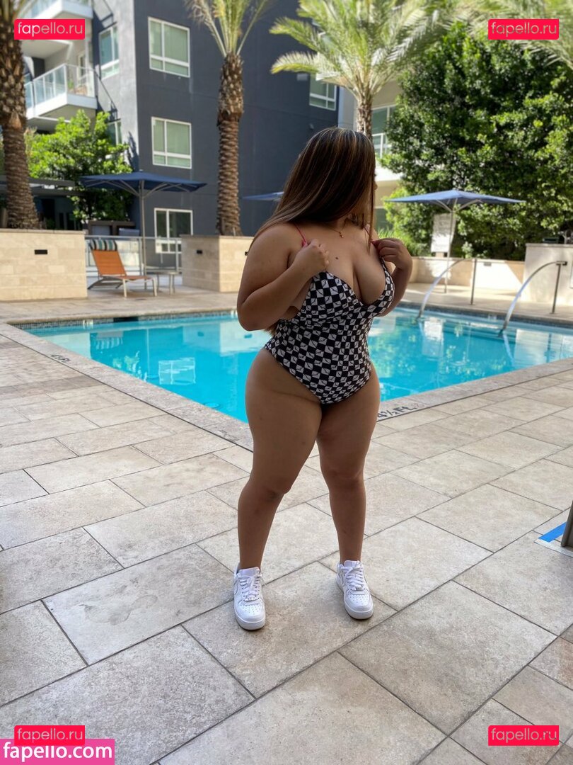 Jenessa Nude Onlyfans Photo 5