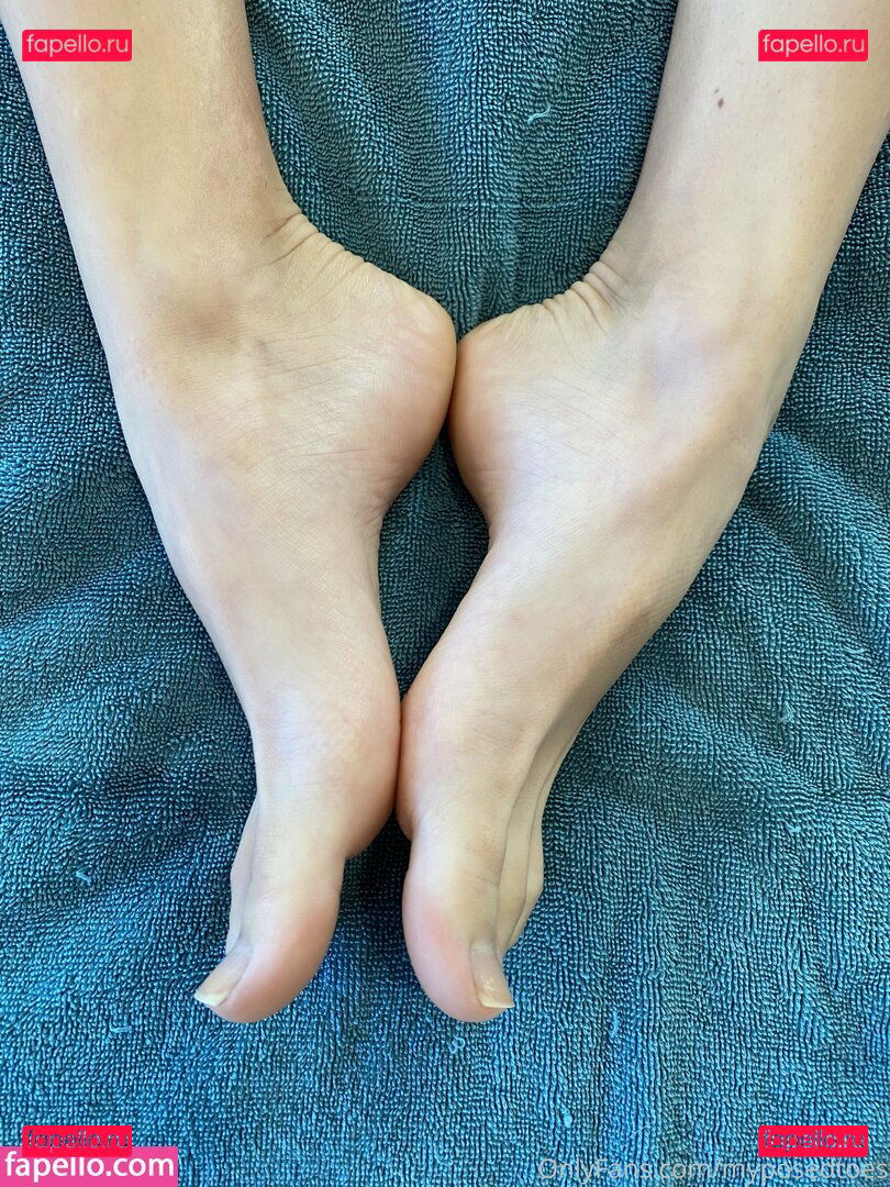myposedt0es / myposedtoes Onlyfans Photo Gallery 