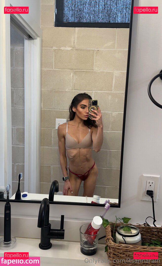 itsannarain / itsannarain__ Onlyfans Photo Gallery 