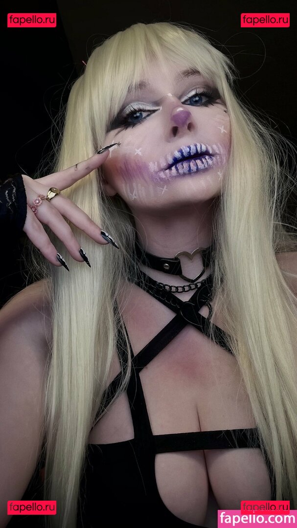 Ashtronova Nude Onlyfans Photo 13