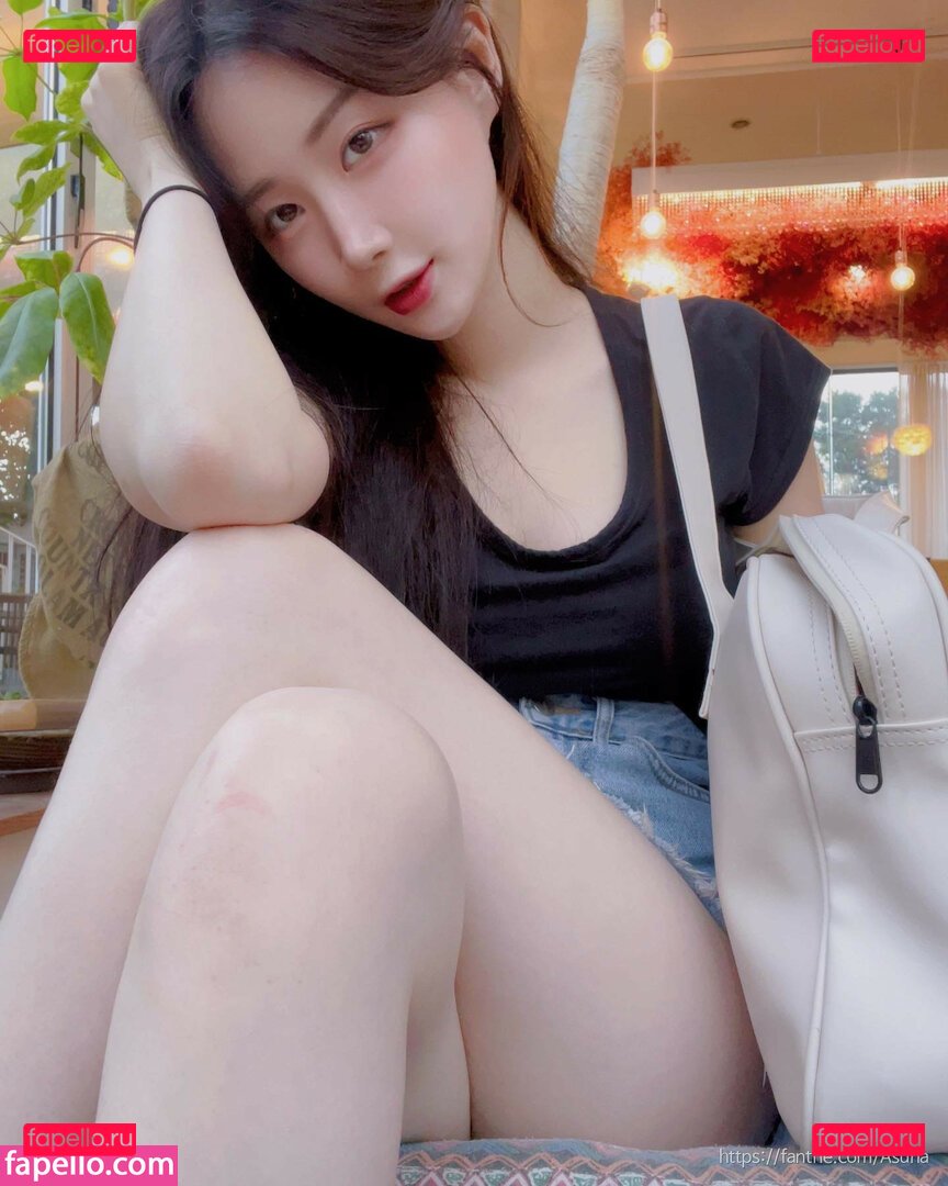 asuna Nude Onlyfans Photo 31