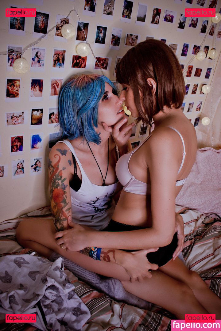 RachAsakawa / Rizzyun / concretebeach / rizzyunn Onlyfans Photo Gallery 