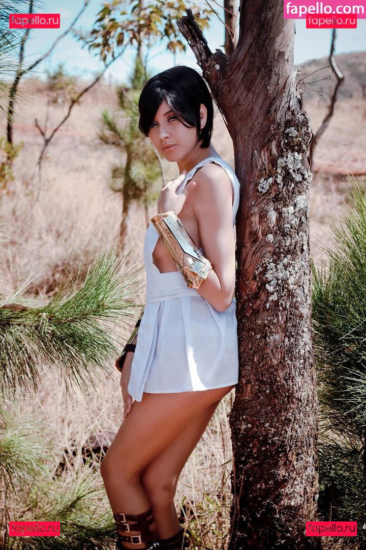 RachAsakawa / Rizzyun / concretebeach / rizzyunn Onlyfans Photo Gallery 