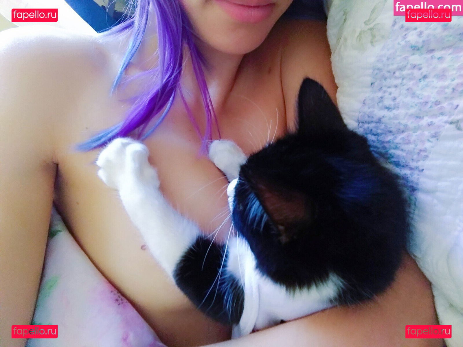 RachAsakawa / Rizzyun / concretebeach / rizzyunn Onlyfans Photo Gallery 