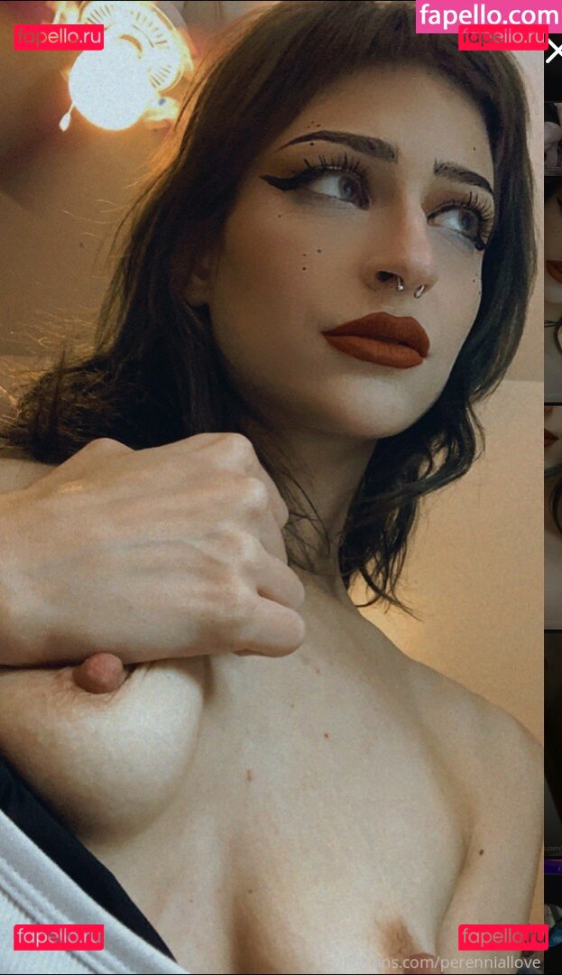 perenniallove Onlyfans Photo Gallery 