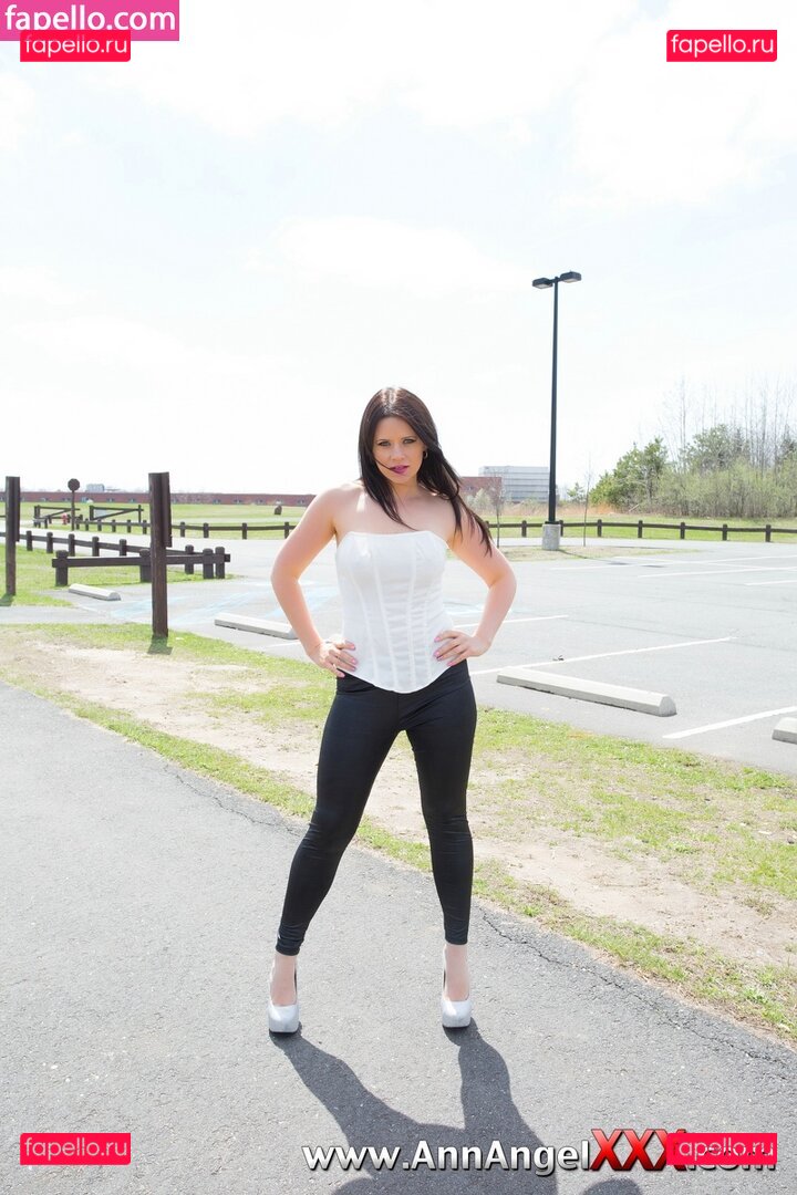 Ann Angel Nude Onlyfans Photo 14