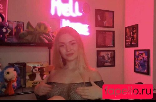 Ashton Birdie Nude Onlyfans Photo 18