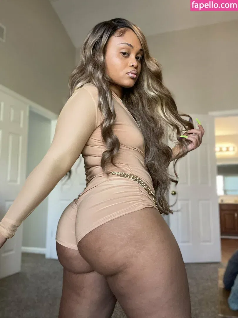 Kunoichimulan Onlyfans Photo Gallery 