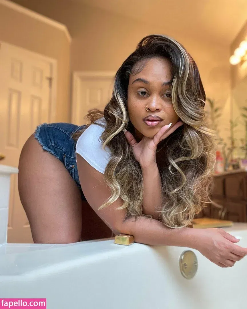 Kunoichimulan Onlyfans Photo Gallery 