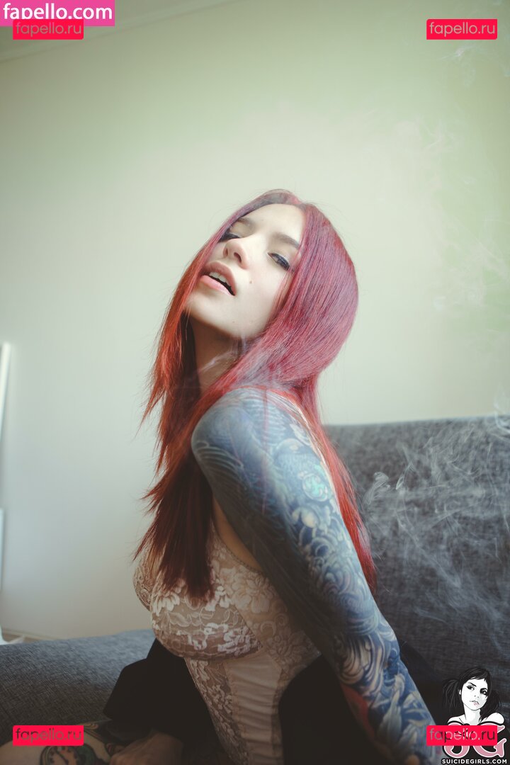 Carmillavls / Cvrmillv / Mille Onlyfans Photo Gallery 