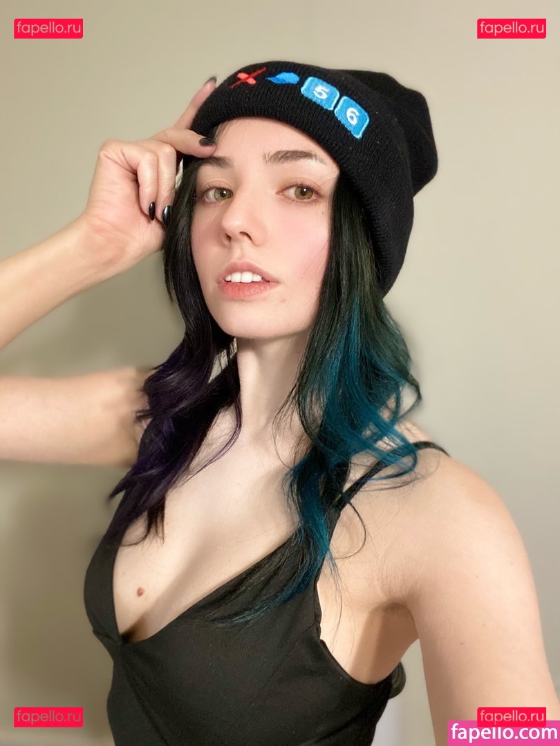 Charleemanderz / charleemarie Onlyfans Photo Gallery 