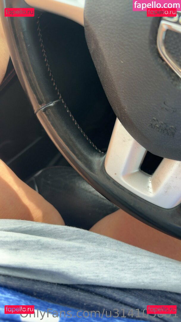 instagram / u314105801 Onlyfans Photo Gallery 