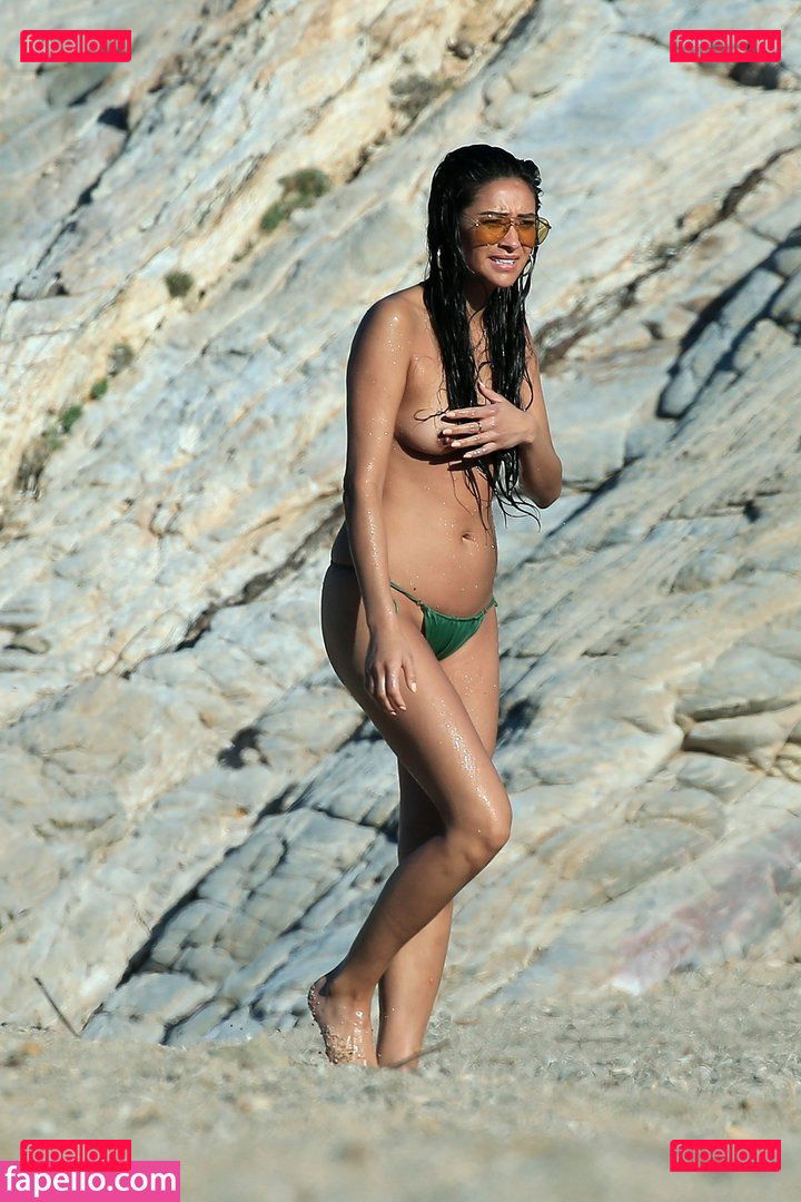 OfficialShayMitchell / Shay Mitchell / shaymitchell Onlyfans Photo Gallery 