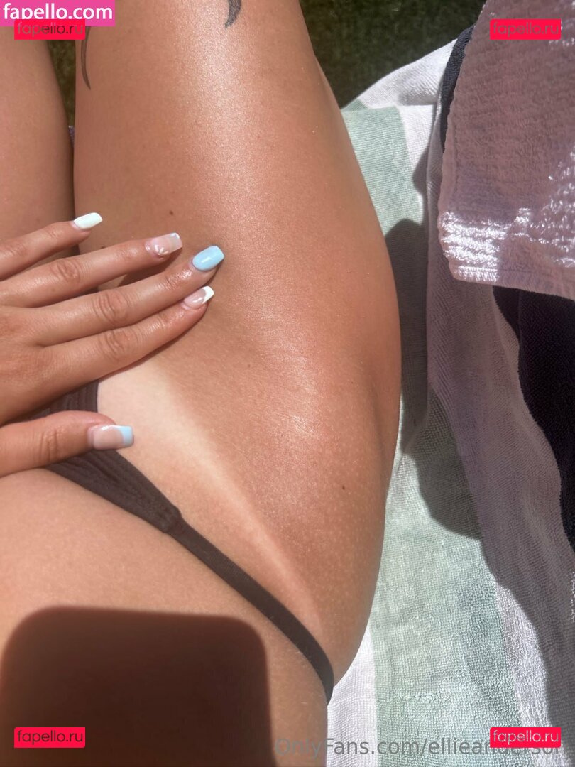 ellieanderphd / ellieanderson Onlyfans Photo Gallery 