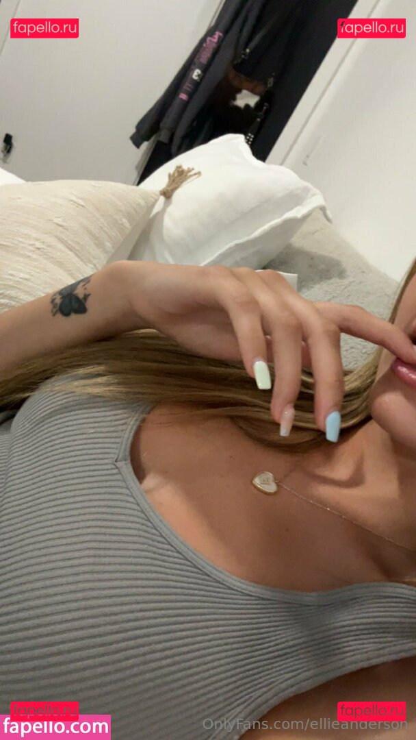 ellieanderphd / ellieanderson Onlyfans Photo Gallery 