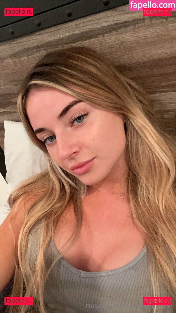 ellieanderphd / ellieanderson Onlyfans Photo Gallery 