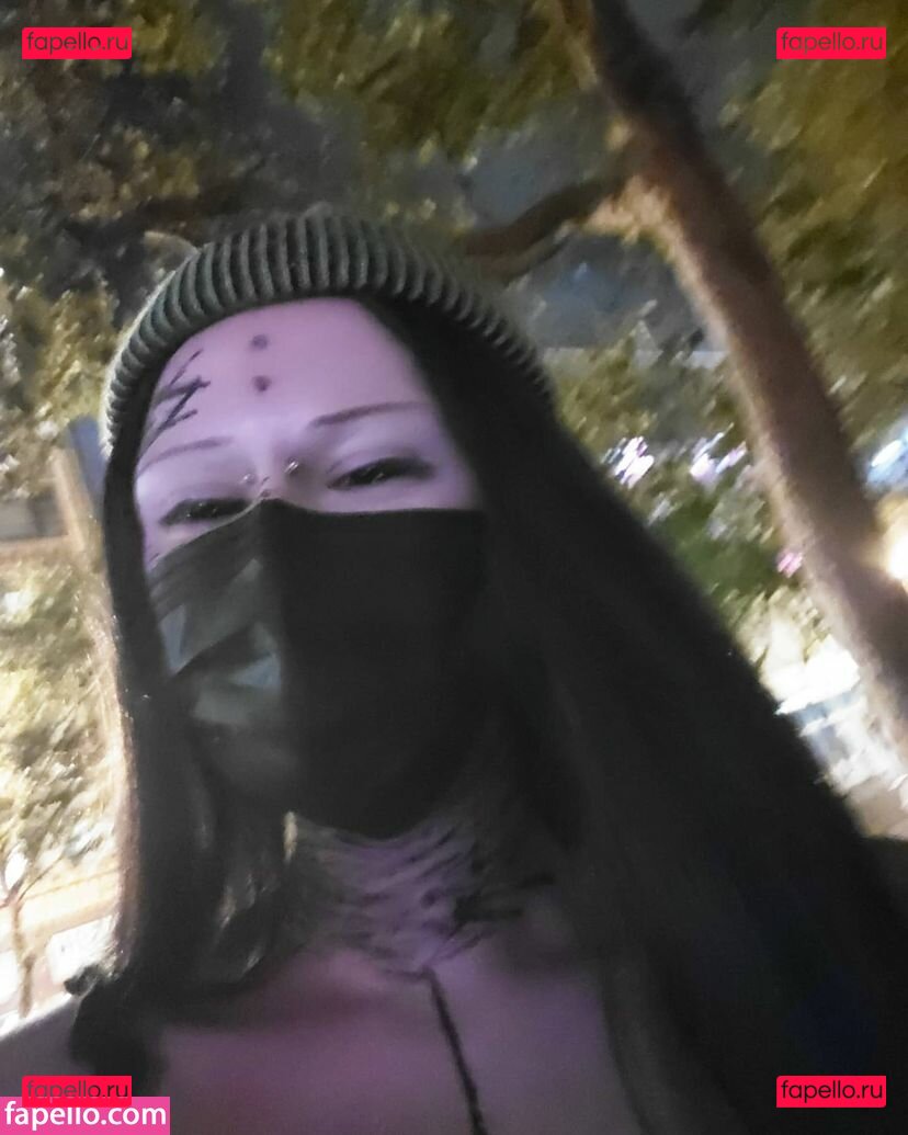 Sky Burrito / burritoirl / https: / skyburrito Onlyfans Photo Gallery 