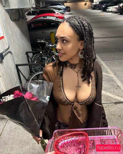 Aaliyeezy Nude Onlyfans Photo 4
