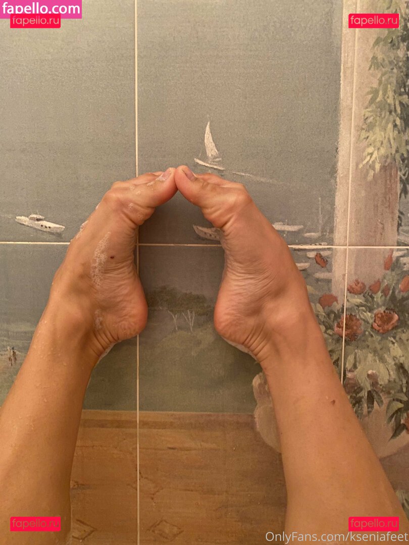 k.flexiblefeet Nude Onlyfans Photo 9