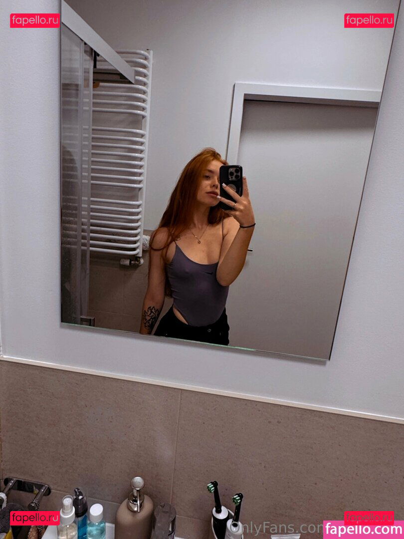 jaane_18 Onlyfans Photo Gallery 