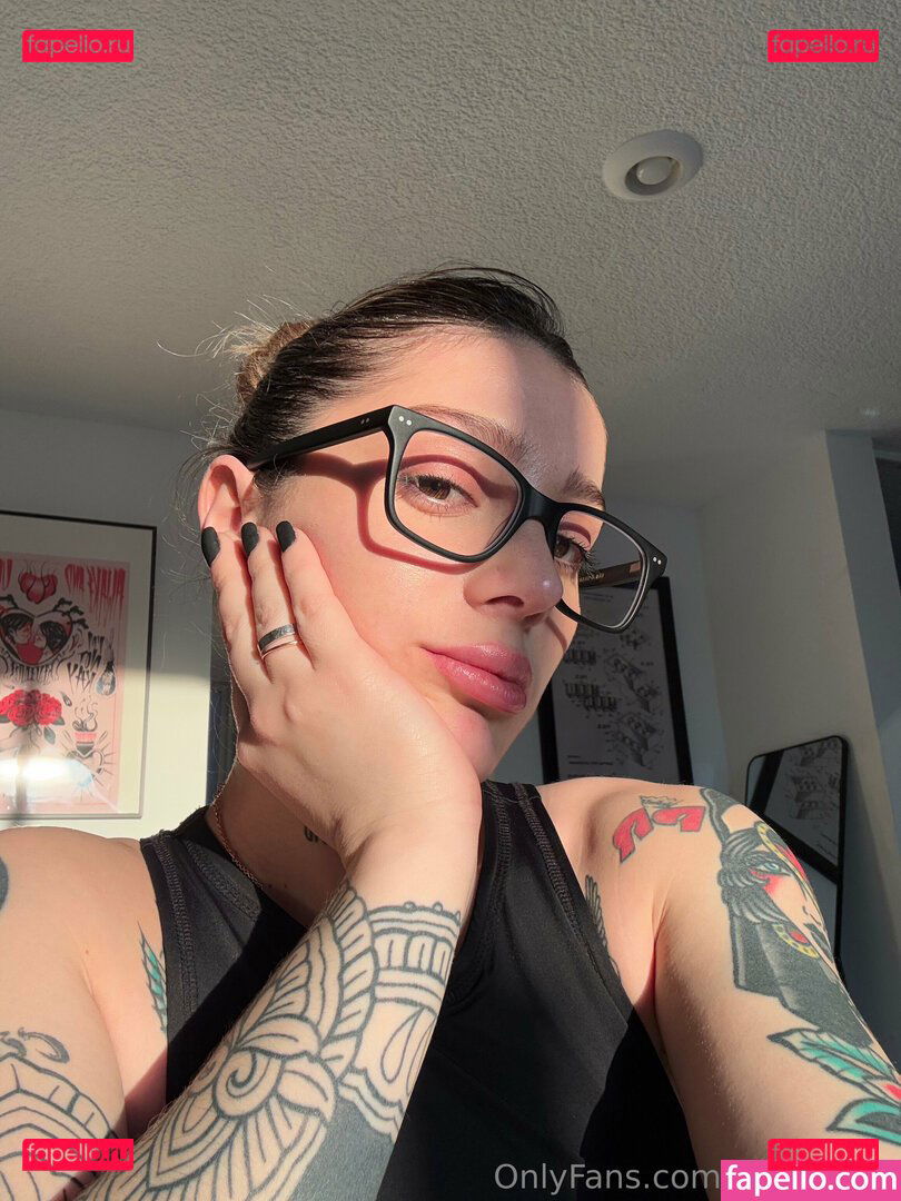 Rolita.com / rolitacouture Onlyfans Photo Gallery 