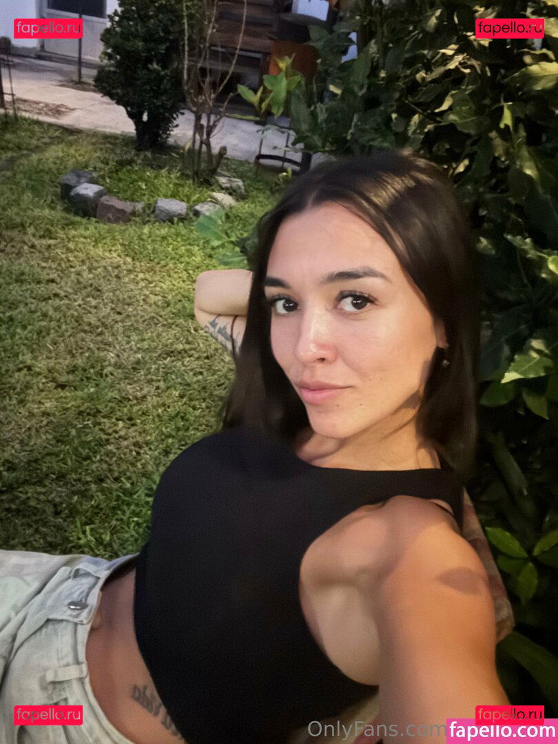 rebecalou Onlyfans Photo Gallery 