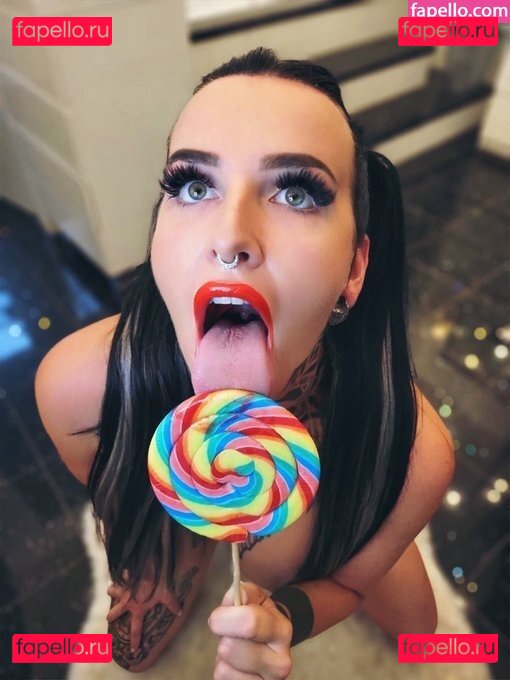 Kathalea Nude Onlyfans Photo 51