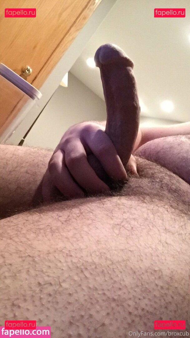brox____ / broxcub Onlyfans Photo Gallery 