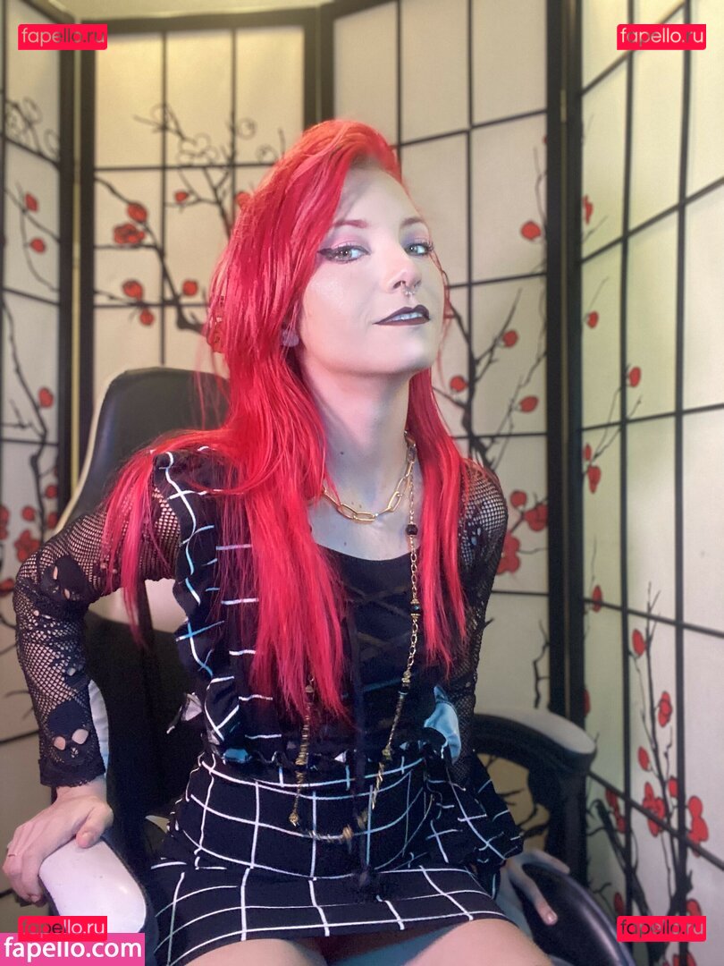 Riley Sinpai / Rileysinpai / raeliann Onlyfans Photo Gallery 