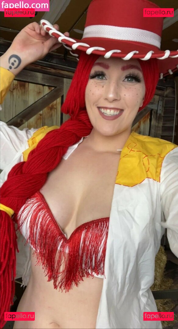 MicroKitty / MkCOS / microkittycos / microkittycosplay Onlyfans Photo Gallery 