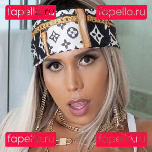 Rayallaqueen / https: / kamilla_rayalla Onlyfans Photo Gallery 