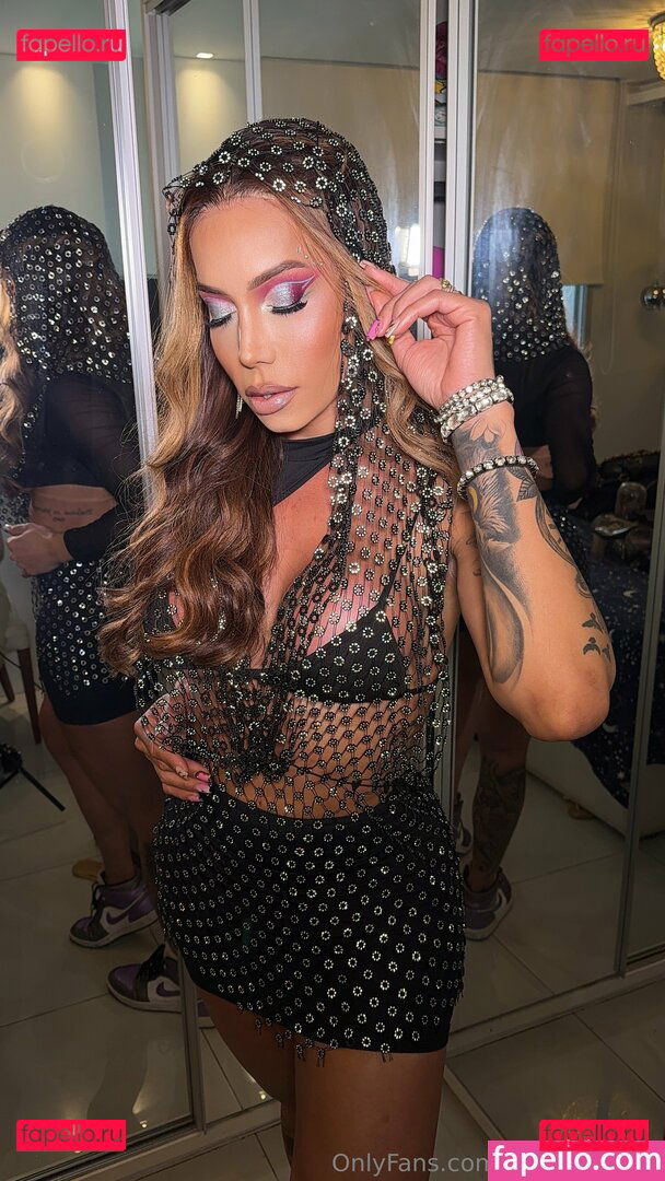 Rayallaqueen / https: / kamilla_rayalla Onlyfans Photo Gallery 