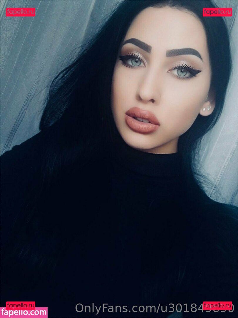 estherbaby / estherbabyy Onlyfans Photo Gallery 