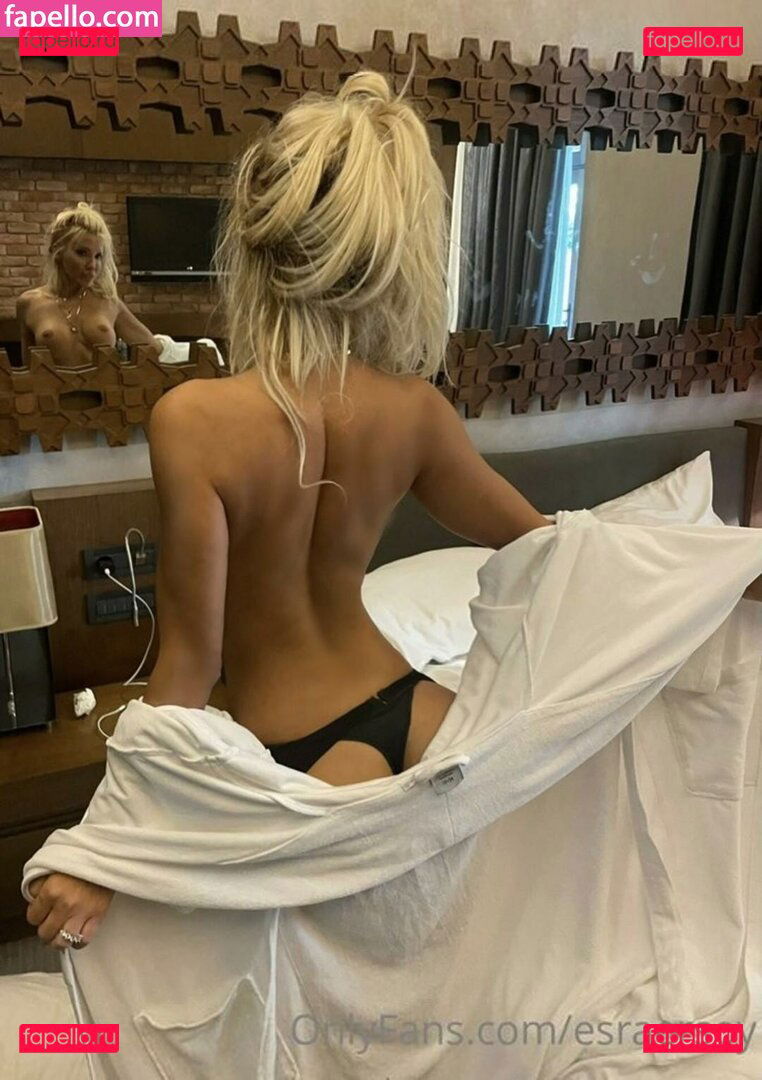 Esra Ersoy / esra Onlyfans Photo Gallery 