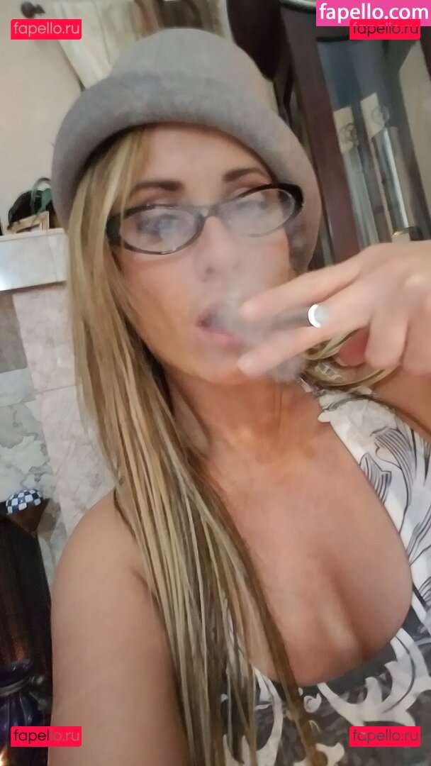 Eva Notty / EvaNotty / nottysquad Onlyfans Photo Gallery 